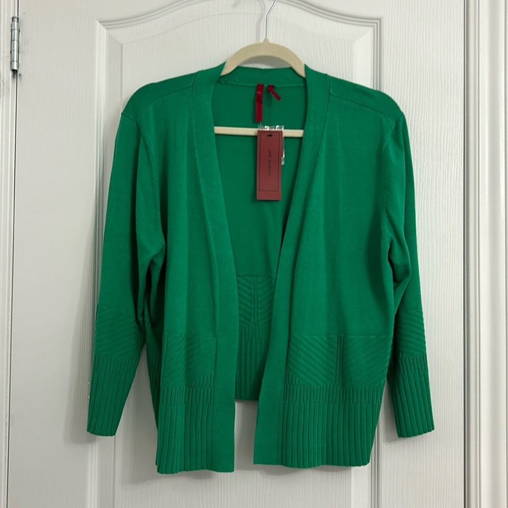 NWT Love Scarlett green cropped ribbed design open cardigan size L